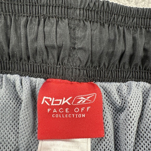 CCM Face Off Collection Pants Men Medium Black Grey Stripe Mesh Lined Ankle Zip - Picture 3 of 16